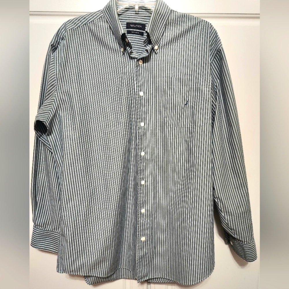 Mens button down long sleeve dress shirt